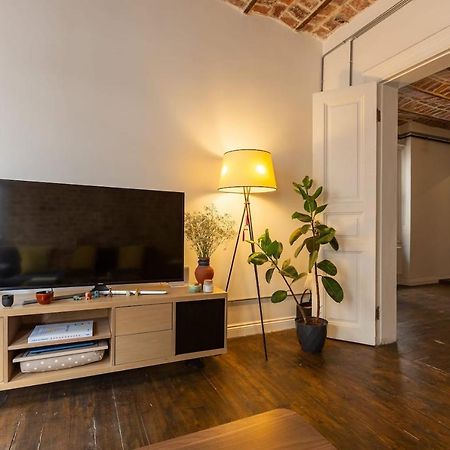 Renovated Apartment At The Heart Of Istanbul With Huge Terrace Buitenkant foto