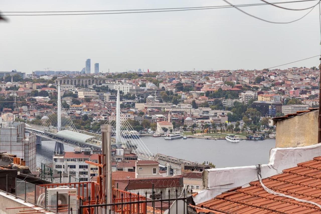 Renovated Apartment At The Heart Of Istanbul With Huge Terrace Buitenkant foto