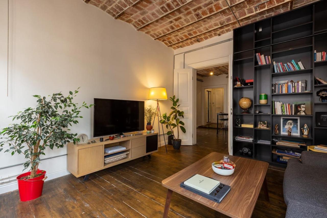 Renovated Apartment At The Heart Of Istanbul With Huge Terrace Buitenkant foto