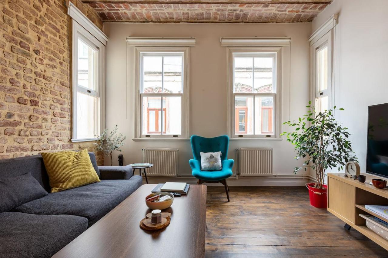 Renovated Apartment At The Heart Of Istanbul With Huge Terrace Buitenkant foto